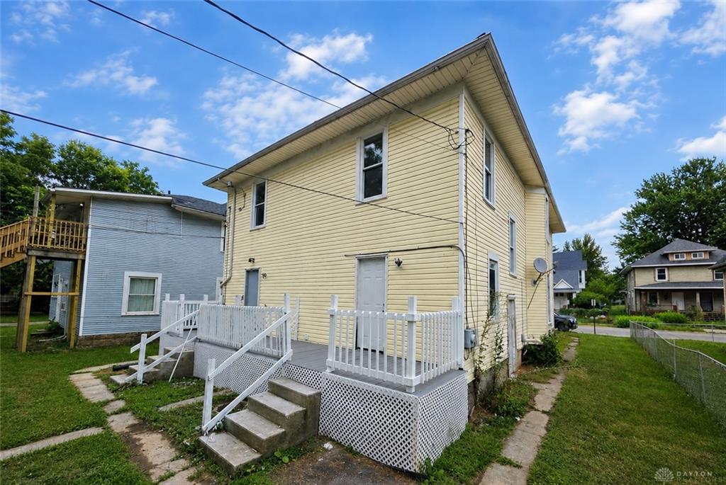 1325-1327 Clifton Property Photo 4
