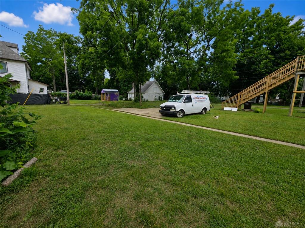 1325-1327 Clifton Property Photo 5