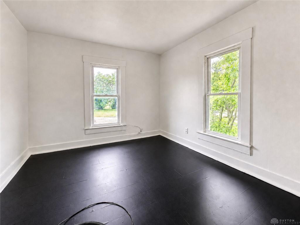 1325-1327 Clifton Property Photo 17