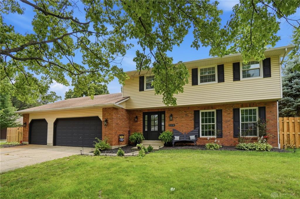 2418 Fox Run Property Photo 1