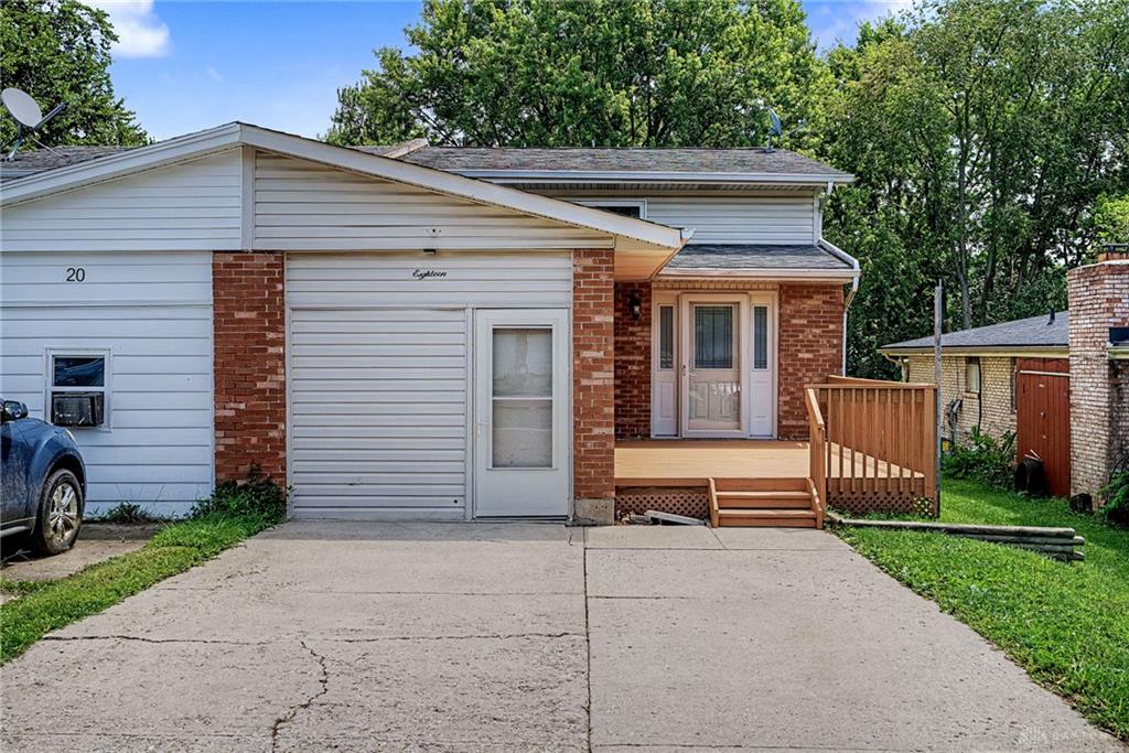 18 Highridge Property Photo 2