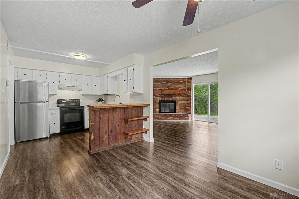 18 Highridge Property Photo 10