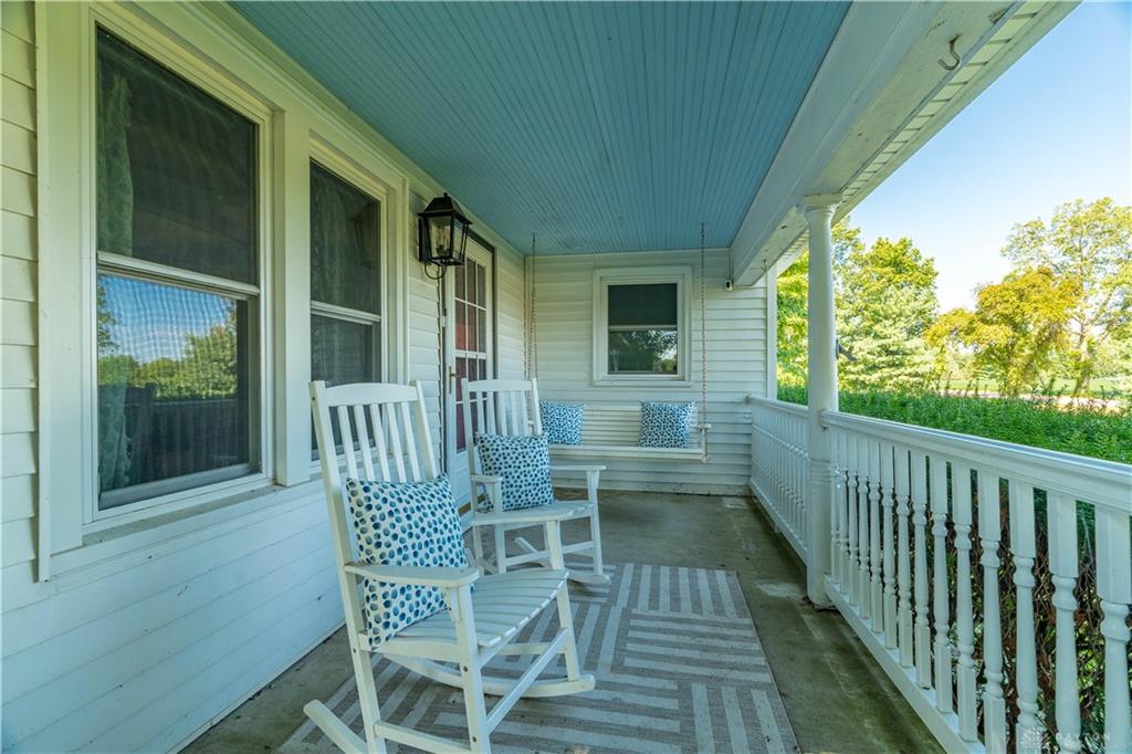 2990 Peebles Property Photo 4