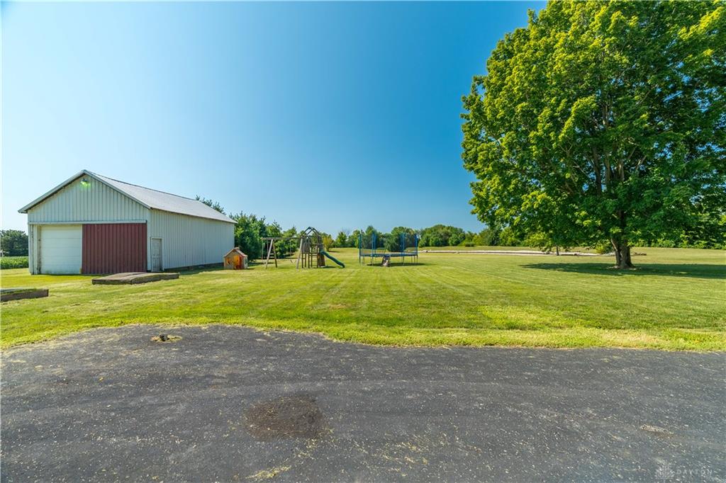 2990 Peebles Property Photo 7