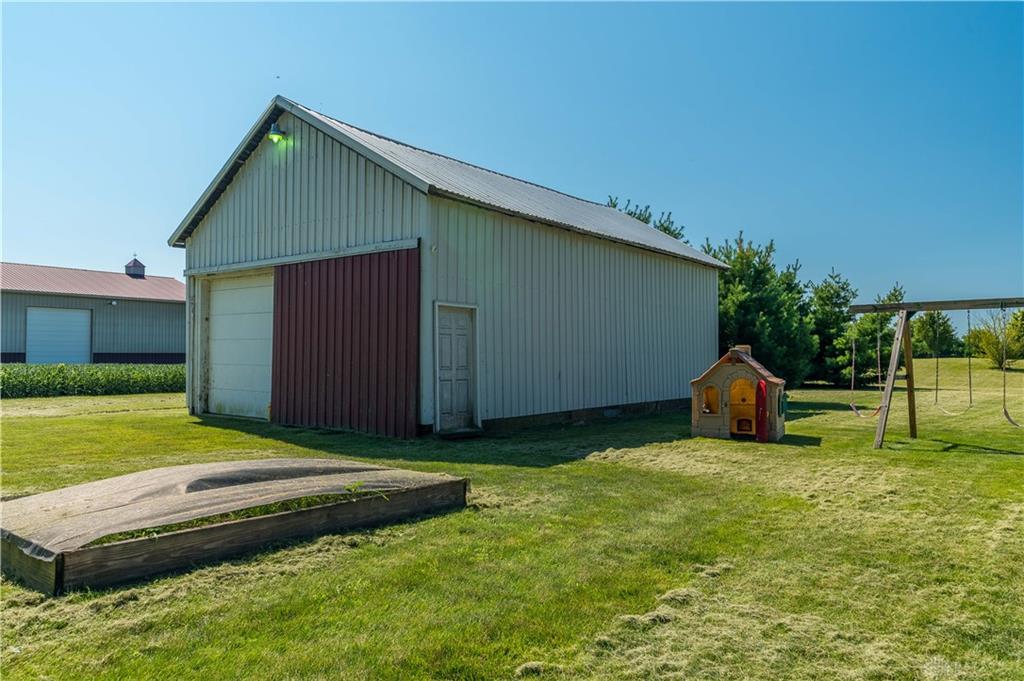 2990 Peebles Property Photo 8