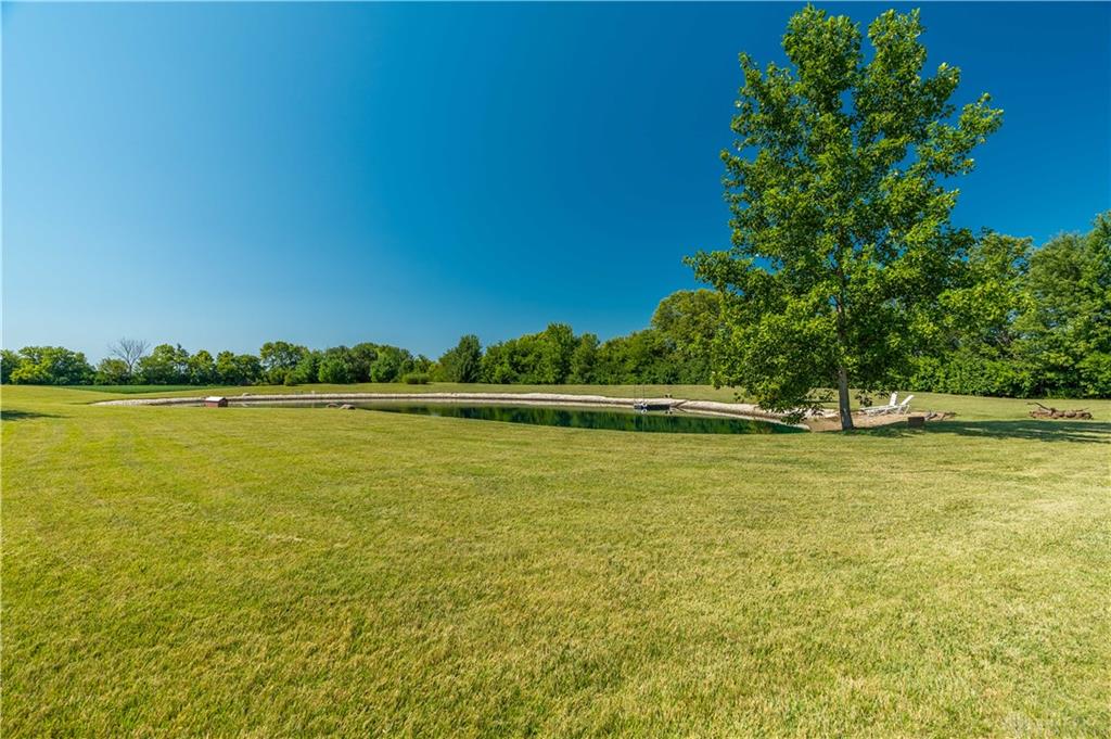2990 Peebles Property Photo 16