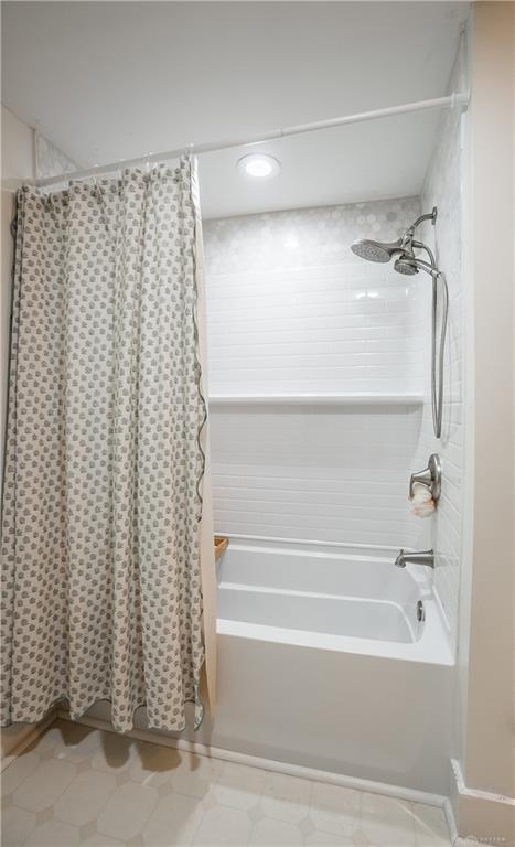 2990 Peebles Property Photo 47