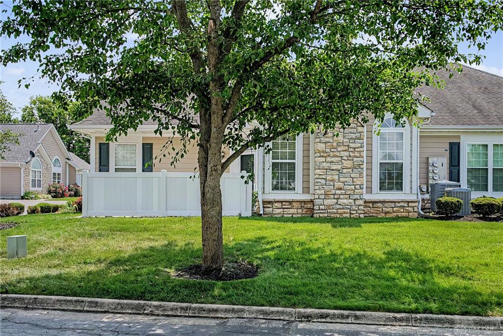 4694 Cobblestone Property Photo 2