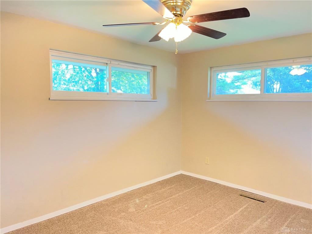 5669 Traymore Property Photo 17