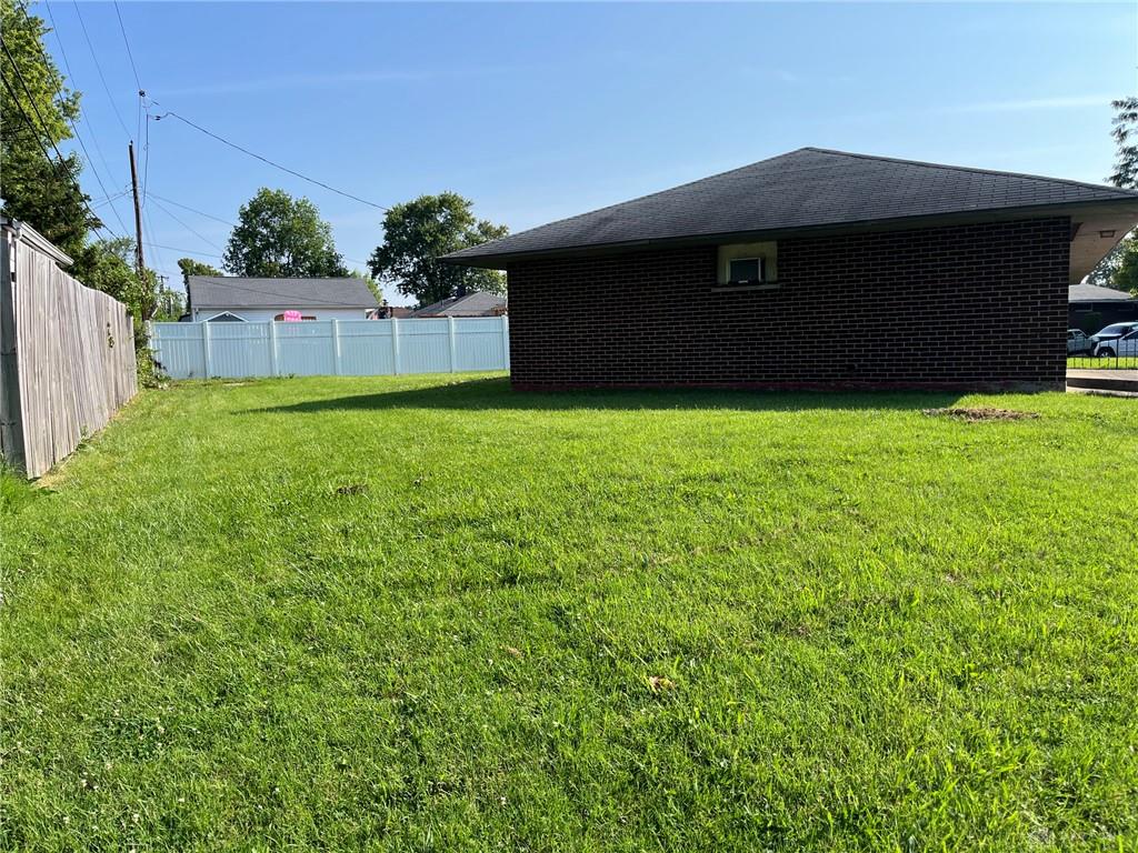 5669 Traymore Property Photo 29