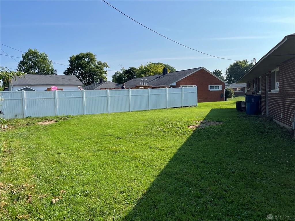 5669 Traymore Property Photo 30