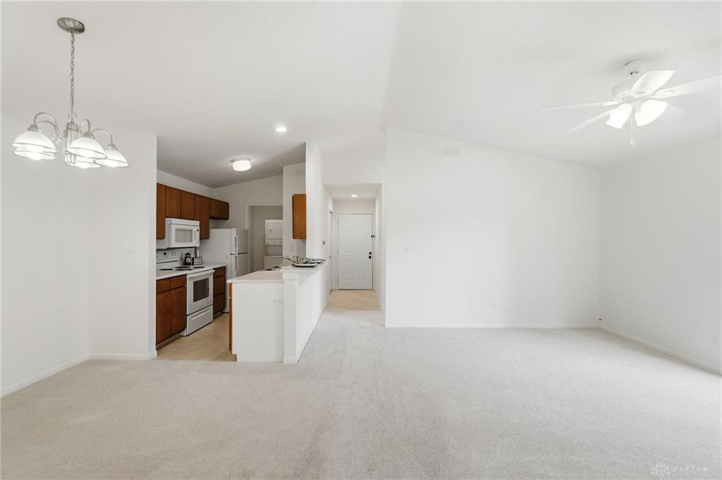 1420 Lake Pointe Property Photo 5