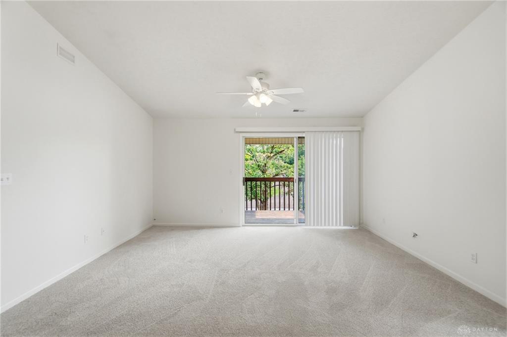 1420 Lake Pointe Property Photo 8