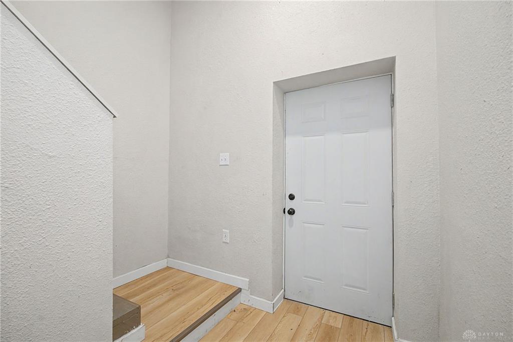 1834 E 5th St. Property Photo 9