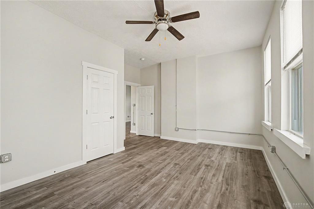 1834 E 5th St. Property Photo 18