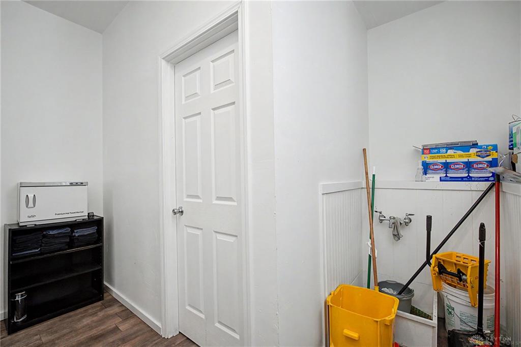 1834 E 5th St. Property Photo 30
