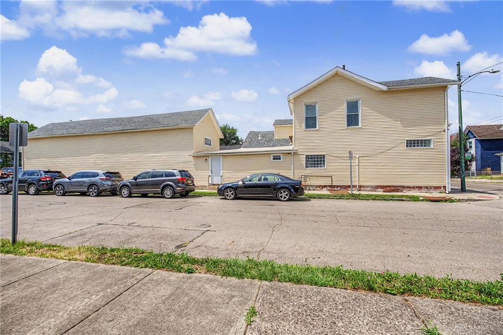 1834 E 5th St. Property Photo 47