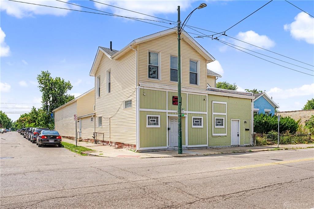 1834 E 5th St. Property Photo 52