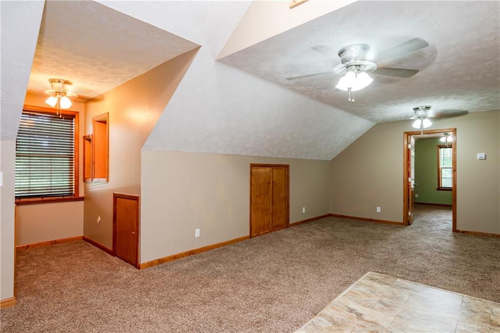 945 Ormsby Property Photo 45