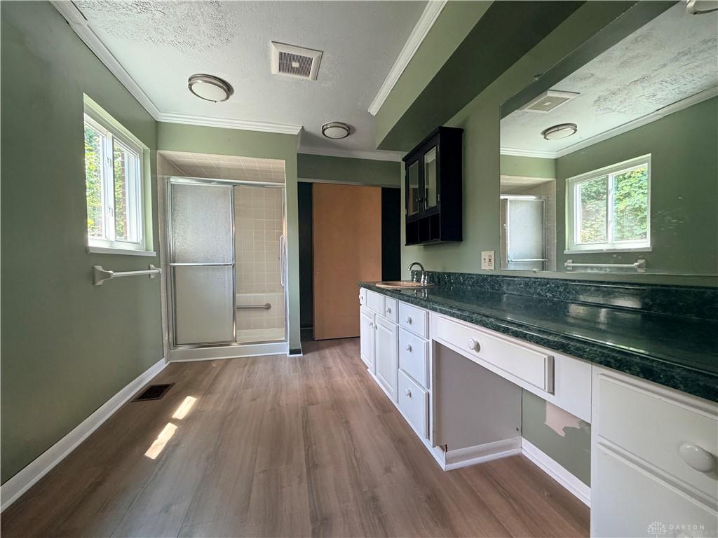 1812 E Dorothy Property Photo 8
