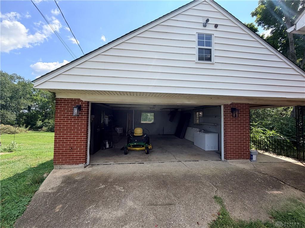 1812 E Dorothy Property Photo 12