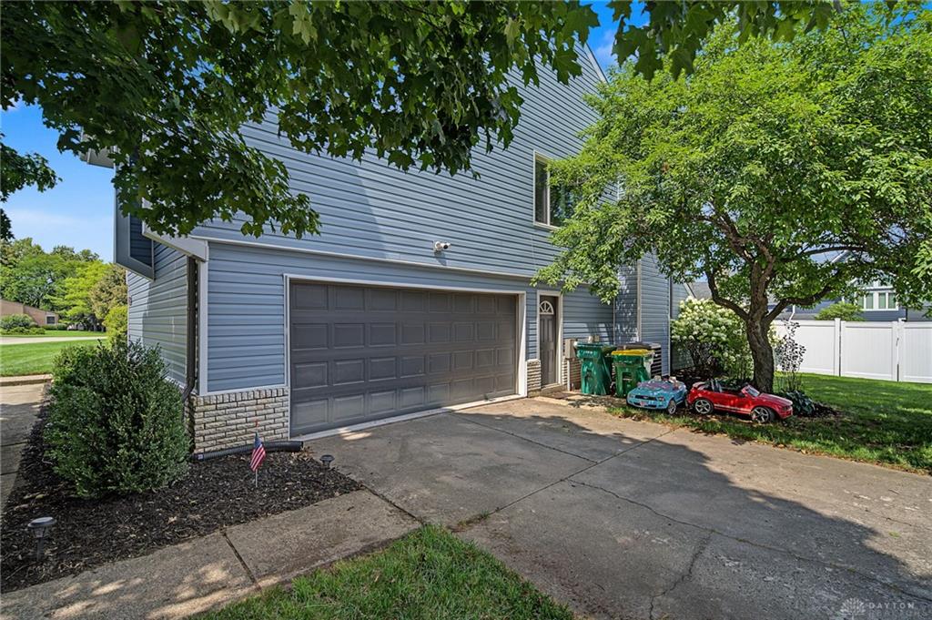 2605 Greenlawn Property Photo 4