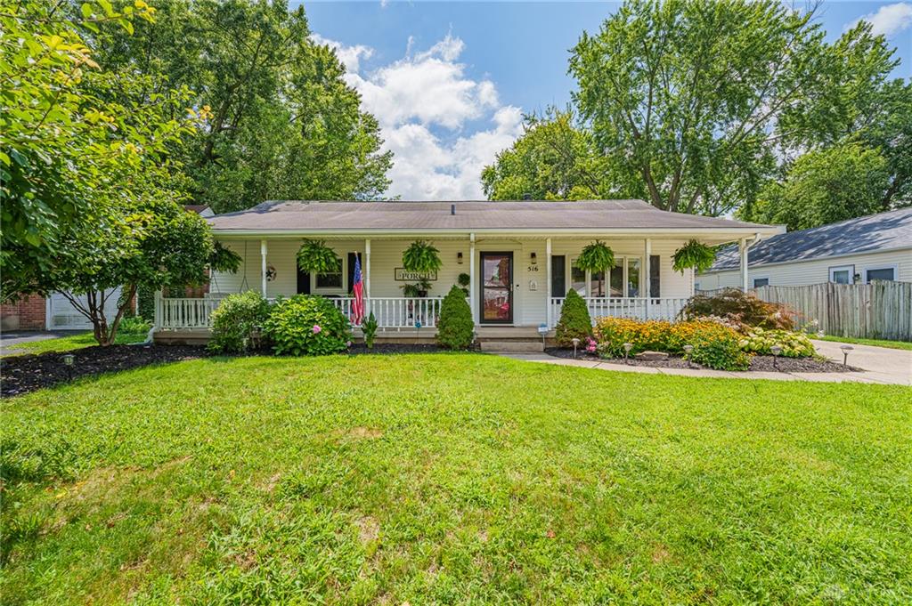516 Earnshaw Property Photo 1