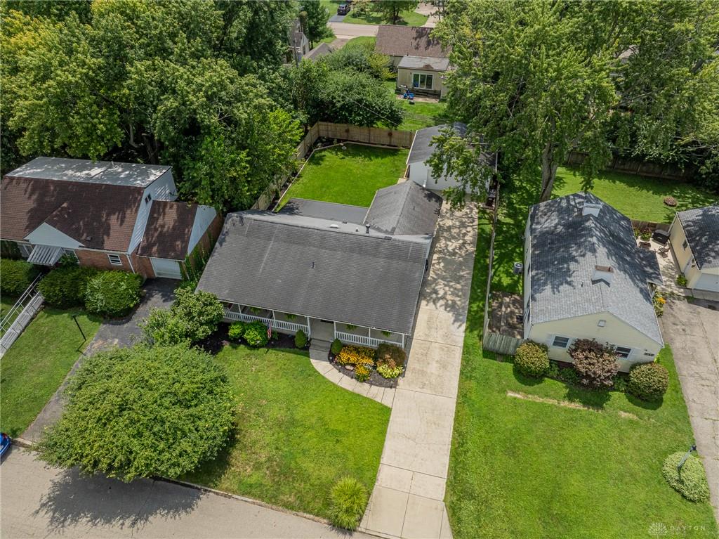 516 Earnshaw Property Photo 19