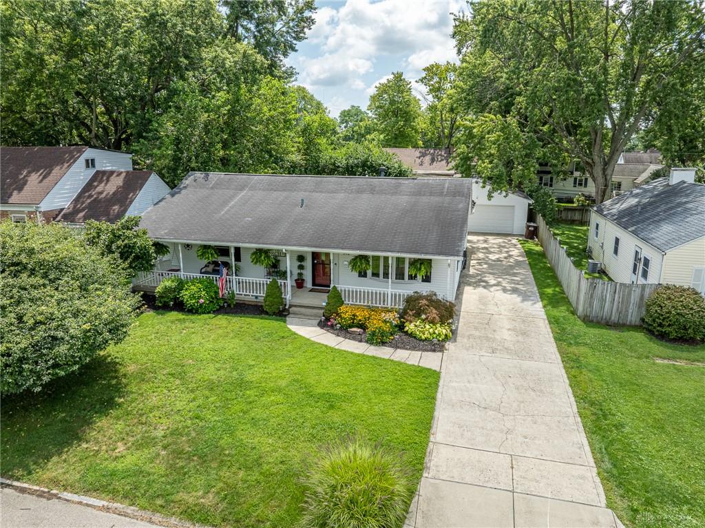 516 Earnshaw Property Photo 21