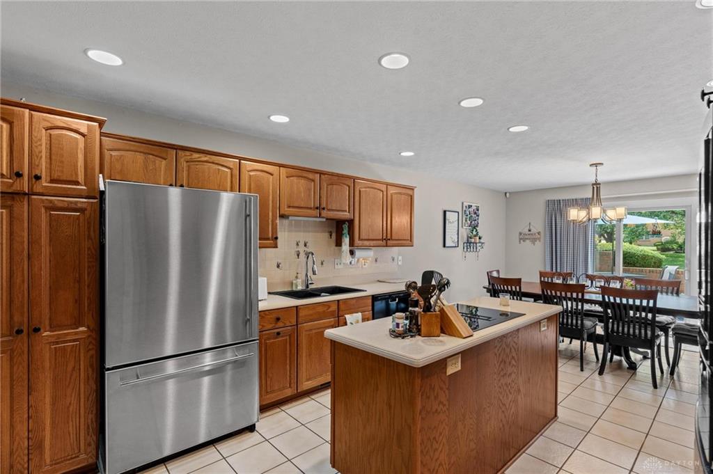 7015 Rosecliff Property Photo 9