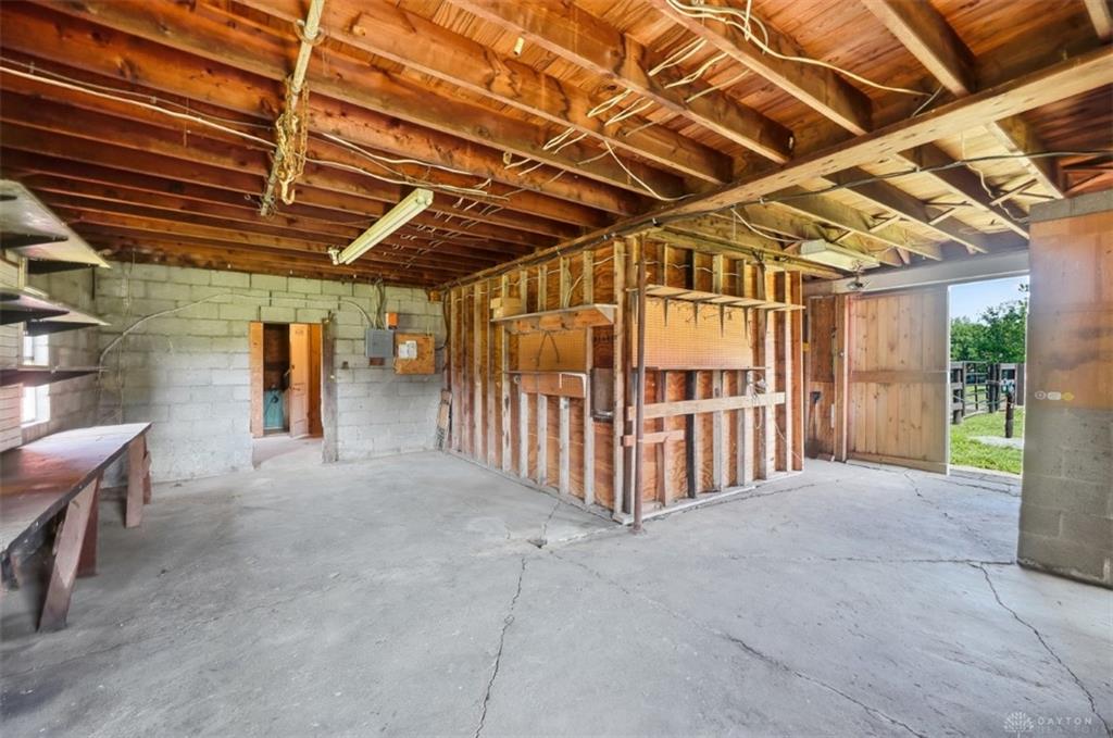 5856 Oregonia Property Photo 43