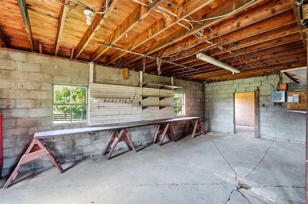 5856 Oregonia Property Photo 44