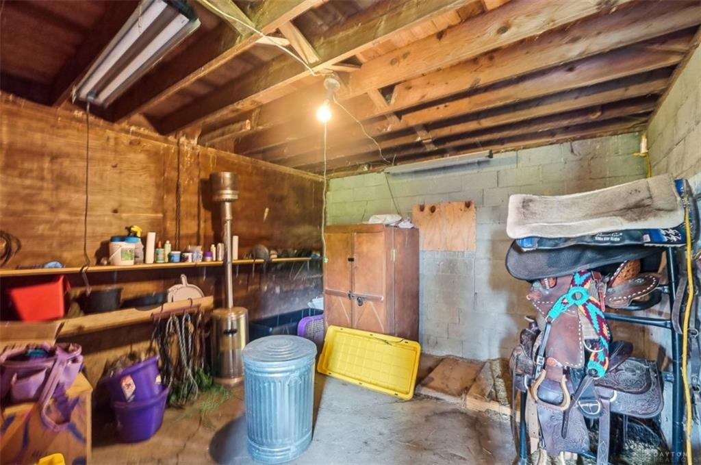 5856 Oregonia Property Photo 45
