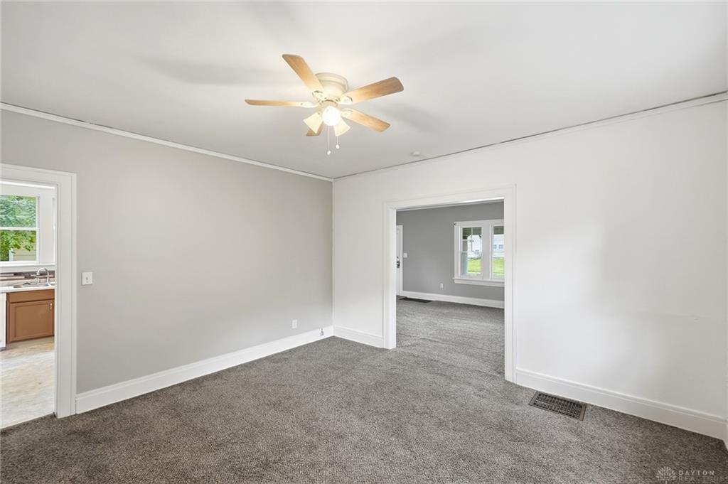 632 Yale Property Photo 6