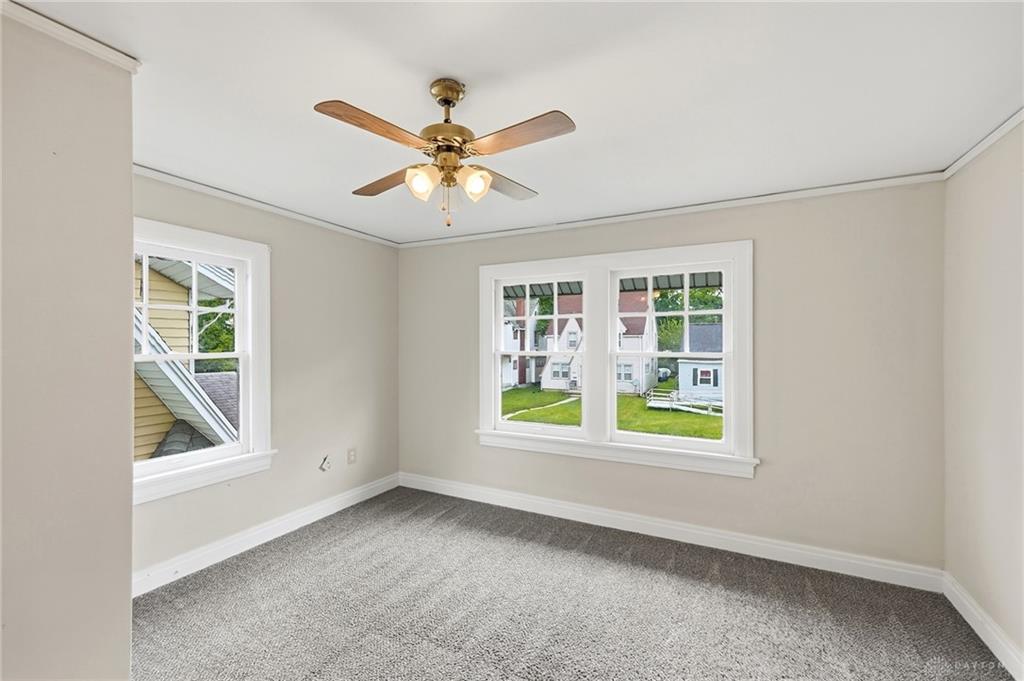 632 Yale Property Photo 12