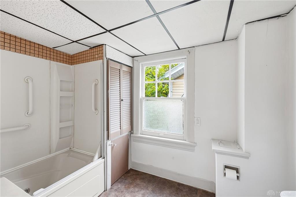 632 Yale Property Photo 14