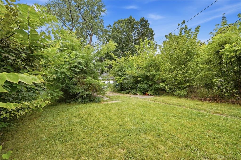 632 Yale Property Photo 22