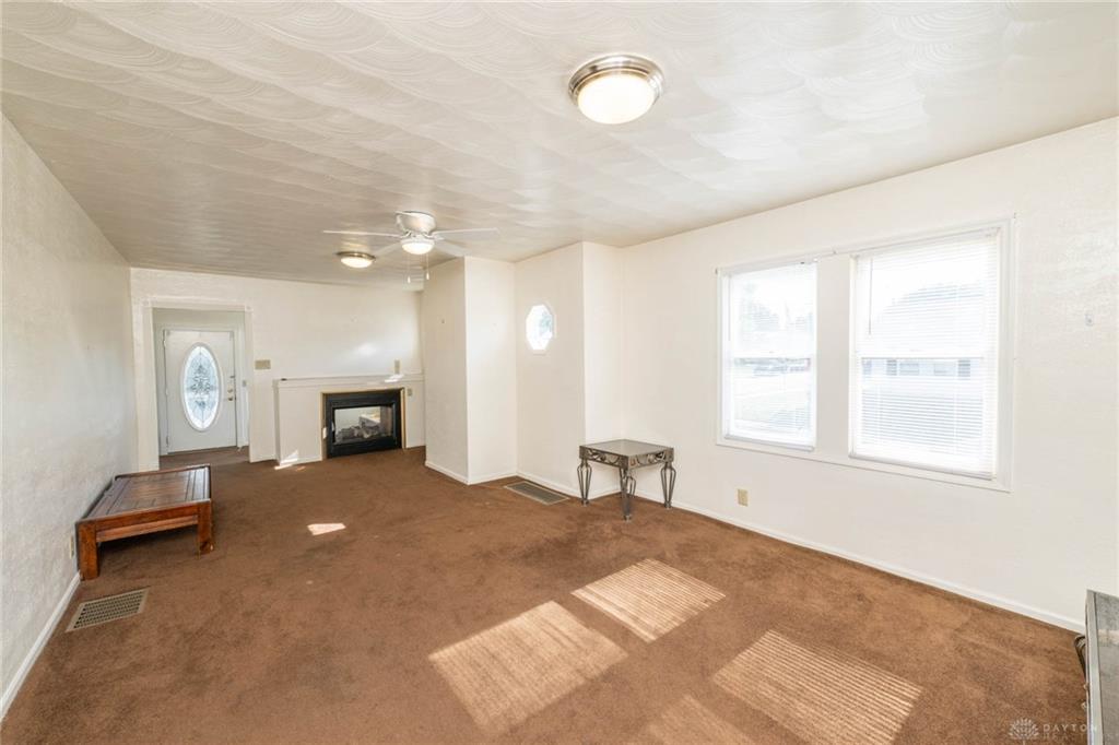 956 Chelsea Property Photo 9
