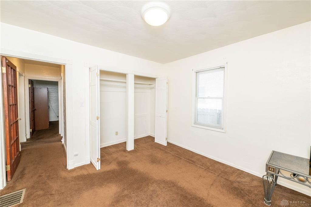 956 Chelsea Property Photo 17