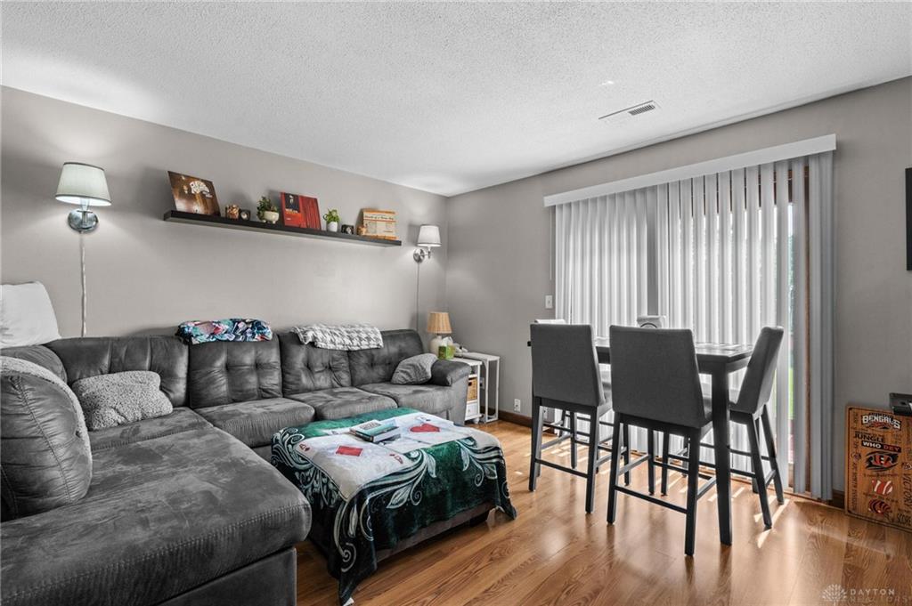 7827 Port Property Photo 6