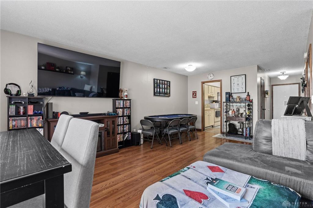 7827 Port Property Photo 8