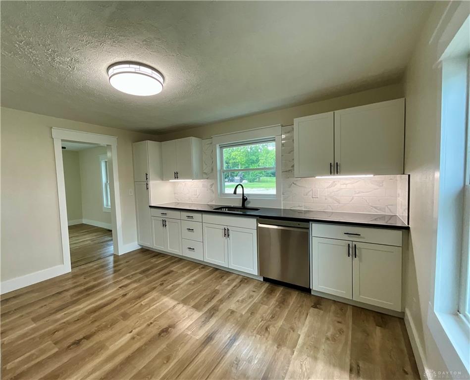 123 Chestnut Property Photo 5