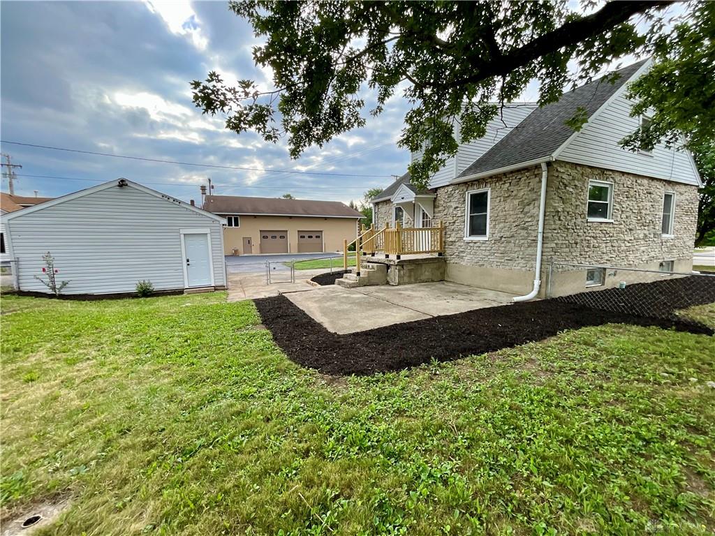 123 Chestnut Property Photo 18