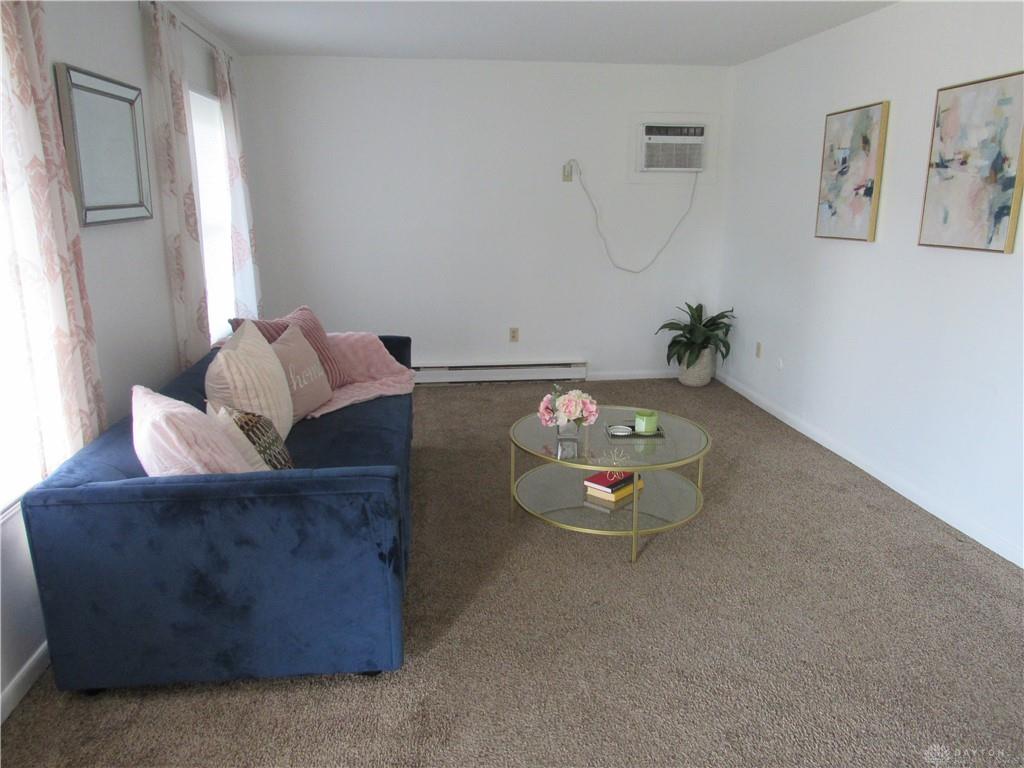 6751 Shadowbrook Property Photo 9