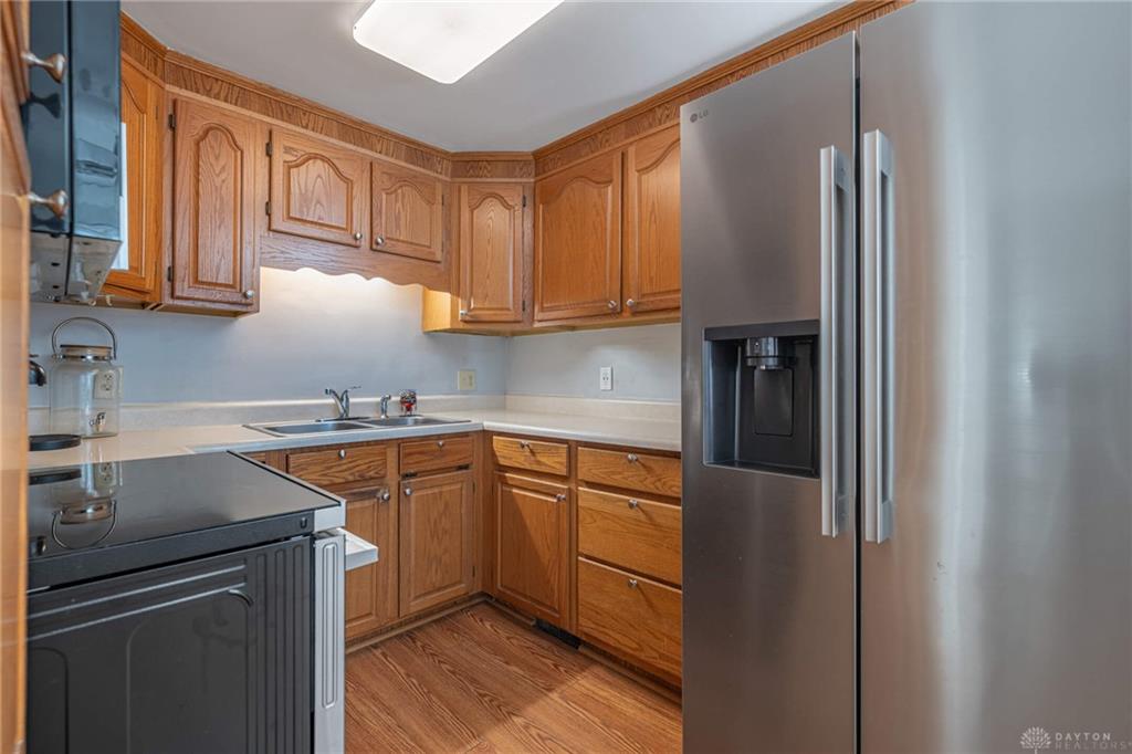 928 S Broadview Property Photo 10