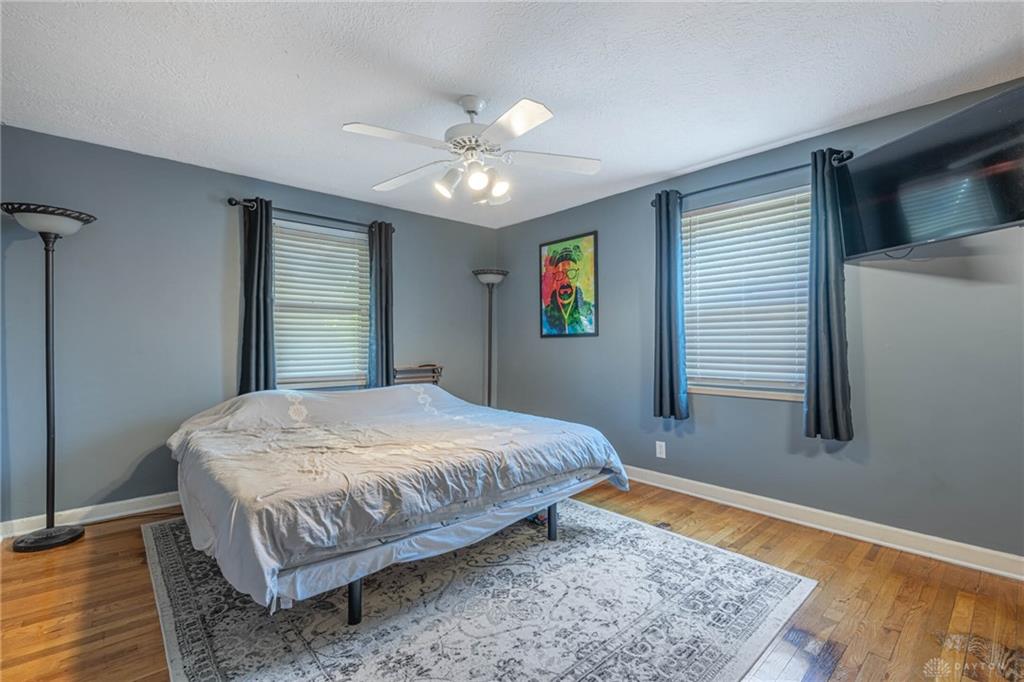 928 S Broadview Property Photo 12