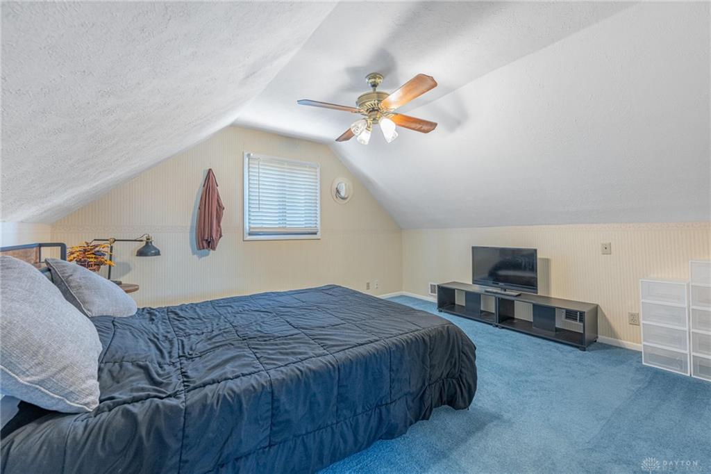 928 S Broadview Property Photo 19