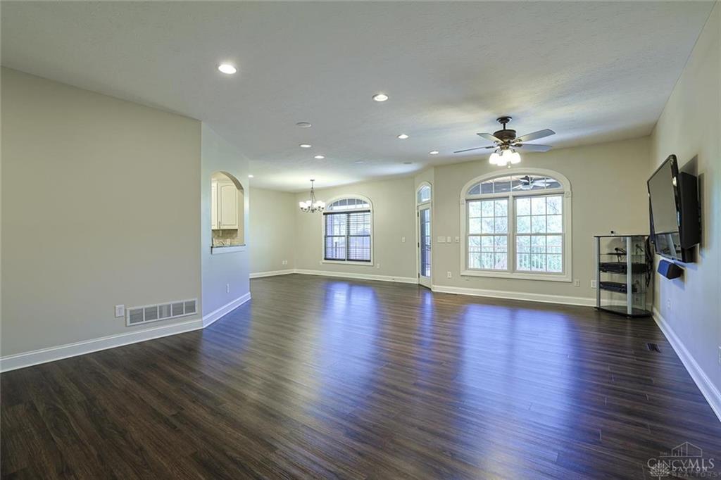 3681 Wilmington Property Photo 9