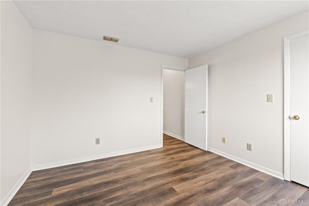 124 Mallard Glen 7 Property Photo 32