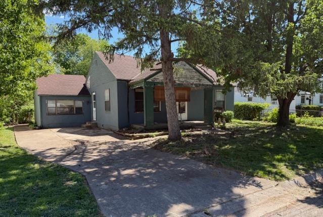 106 Burke Property Photo 1